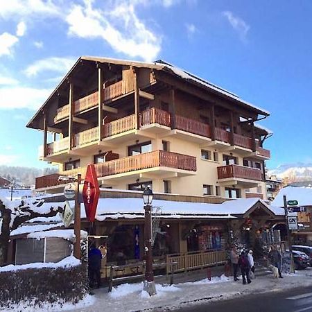 Les Aiguilles De Warens Villa Combloux Eksteriør billede