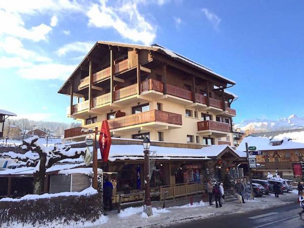Les Aiguilles De Warens Villa Combloux Eksteriør billede